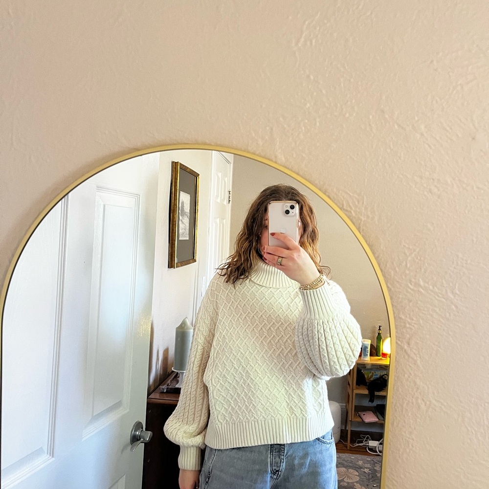 Tahari Women's Cream Cable Knit Turtleneck Sweater